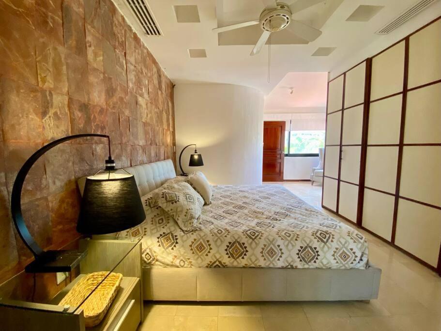 Charming Lagoon Front Villa By Casa Paraiso Cancun Exterior photo