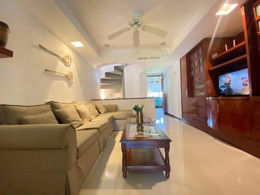 Charming Lagoon Front Villa By Casa Paraiso Cancun Exterior photo